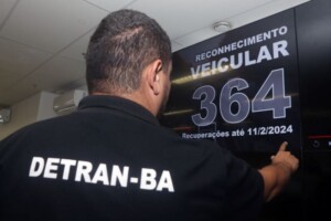 reconhecimento-veicular-foto-ascom-detran-Itailuan-dos-Anjos-300x200-1