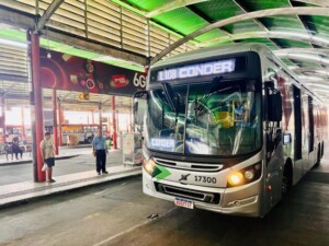 transporte-publico-onibus-terminal-central-foto-andrews-pedra-branca-300x225-1