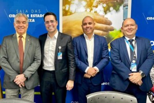 Caixa-Economica-autoriza-instalacao-de-agencia-no-bairro-Tomba-300x201-1