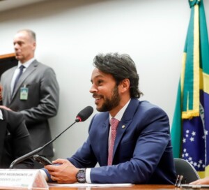 Deputado-federal-Mario-Negromonte-Jr-Foto-Divulgacao-300x272-1