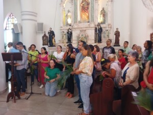 Domingo-de-Ramos-catedral-de-santana-ft-Ney-Silva-acorda-cidade-300x225-1