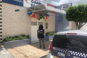 Entrega-de-Notificacoes-e-colegios-Foto-Divulgacao-11-300x200-1