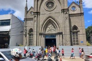 Igreja-Senhor-dos-Passos-ft-Ney-Silva-acorda-cidade2-300x200-1