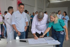 Inicio-das-obras-do-Ambulatorio-de-Saude-da-Mulher-Foto-ACM-3-300x200-1