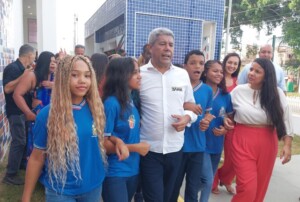 Jeronimo-Rodrigues-em-Porto-Seguro-300x202-1