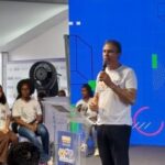 Ministro-da-Educacao-Camilo-Santana-Foto-Reporter-Ney-Silva-Acorda-Cidade-300x225-1