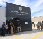 Novas-delegacias-sao-inauguradas-em-Trancoso-e-Arraial-DAjuda-300x136-1