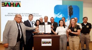 Novos-equipamentos-e-convenio-de-cooperacao-com-a-Uber-fortalecem-combate-ao-crime-na-Bahia3-300x163-1