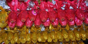 Ovos-de-chocolate-300x151-1