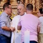 Padre-passa-mal-em-missa-em-Salvador-Foto-Reproducao-TV-Bahia-300x158-1