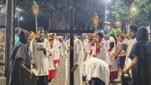 Procissao-do-Senhor-Morto-Foto-Reporter-Ed-Santos-Acorda-Cidade-300x169-1
