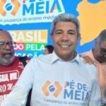 Programa-Pe-de-meia-lancamento-em-Salvador-Jeronimo-Rodrigues-ft-Ney-Silva-Acorda-Cidade3-300x220-1