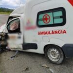 acidente-envolvendo-ambulancia-em-Anage-300x200-1