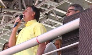 bolsonaro-campanha-em-eventos-religiosos-300x180-1