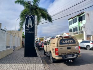 centro-de-velorio-Gilson-Macedo-PAX-Kalilandia-ft-ney-silva-acorda-cidade-300x225-1