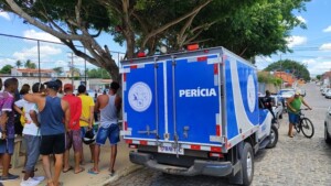 crime-em-campo-no-Parque-Ipe-Foto-Ed-Santos-Acorda-Cidade-300x169-1