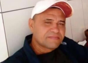 homem-morre-eletrocutado-Una-Foto-Redes-Sociais-300x217-1