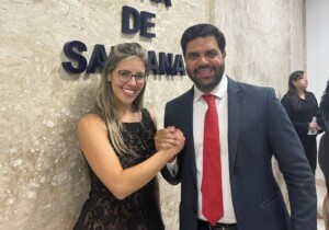 lorena-peixoto-e-raphael-pitombo-oab-feira-foto-ascom-300x210-1