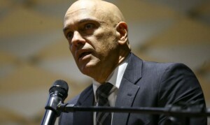 posse-diretor-pf_mcamgo_abr_100120231818-14-alexandre-de-moraes-agencia-brasil-640-300x179-2