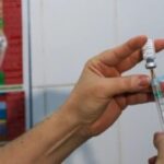 vacinacao-dengue-qdenga-foto-favio-rodrigues-pozzebom-agencia-brasil-300x180-1