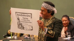 Ailton-Krenak-toma-posse-na-Academia-Brasileira-de-Letras-ABL-ABL-Divulgacao-300x169-1