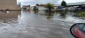 Alagamentos-em-Feira-de-Santana-dia-02-04-Estacao-Nova-300x135-1
