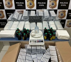 Anfetaminas-apreendidas-Foto-Ascom-policia-civil-300x264-1