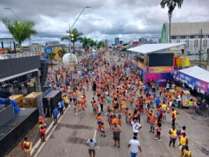 Bloco-Zerinho-Foto-Ney-Silva-Acorda-Cidade-300x225-1
