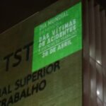 Dia-Mundial-em-memoria-das-vitimas-de-acidentes-e-doencas-do-trabalho-Foto-Fabio-Rodrigues-Pozzebom-AgEncia-Brasil-300x180-1