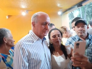 Ex-governador-Paulo-Souto-Foto-Ney-Silva-Acorda-Cidade-300x225-1