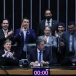 Foto-Lula-Marques-Agencia-Brasil-deputados-300x173-1