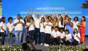 Governo-anuncia-pacote-de-acoes-para-pessoas-com-deficiencia-300x176-1