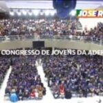 Jose-Ronaldo-participa-de-Congresso-da-Uniao-de-Jovens-da-ADEFS-300x173-1
