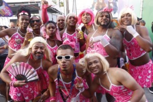 La-Vem-Elas-na-Micareta-ft-jerferson-Araujo-acorda-cidade-300x200-1
