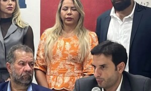 Leo-Prates-minimiza-ausencia-de-ACM-Neto-em-evento-do-PDT-e-confia-na-manutencao-de-alianca-com-Uniao-Brasil-Foto-Mauricio-Leiro-Bahia-Noticias-300x180-1