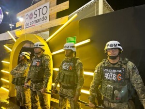 Policia-Militar-Micareta-de-Feira-Foto-Ascom-Policia-Militar-300x225-1
