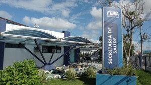 Secretaria-de-Saude-Ed-Santos-Acorda-Cidade-300x169-1