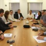Secretario-e-reitora-da-Uneb-alinham-acoes-integradas-no-entorno-do-campus-Cabula-300x163-1