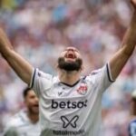Vitoria-Foto-Victor-Ferreira-ECV1-300x168-1