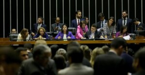 bancada-feminina-300x155-1