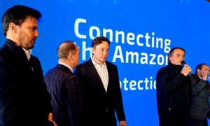 bolsonaro-e-elon-musk-em-sao-paulo-foto-reproducao-Facebook-300x180-1