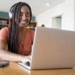 estudante-estudar-tecnologia-curso-300x200-1