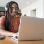 estudante-estudar-tecnologia-curso-300x200-2