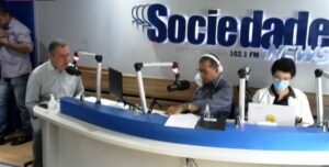 programa-acorda-cidade-na-radio-sociedade-entrevista-com-rui-costa-300x152-1