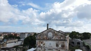 ruina-predio-foto-divulgacao-300x169-1