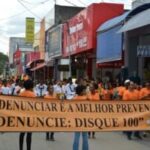 Acao-Social-Maio-Laranja-Foto-Izinaldo-Barreto-300x200-1