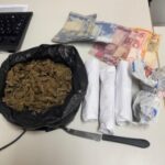 Adolescente-apreendido-por-trafico-de-drogas-Foto-Policia-Civil-300x264-1