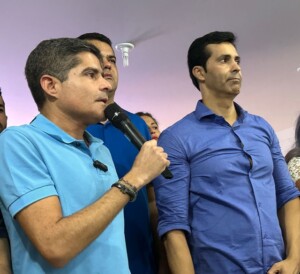Em-Amargosa-ACM-Neto-lanca-pre-candidatura-de-Bia-Cintra-a-prefeito-Foto-Divulgacao-300x274-1