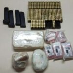 Municoes-e-drogas-apreendidas-pela-PM-Foto-Policia-Militar-300x218-1