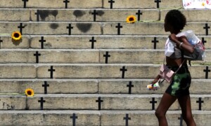 Numero-de-jovens-que-nao-estudam-nem-trabalham-cresce-Foto-Tania-Rego-Agencia-Brasil-300x180-1